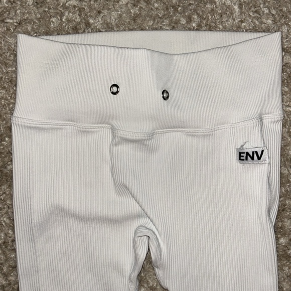 ENV Ice White Ribbed Leggings - Picture 2 of 5